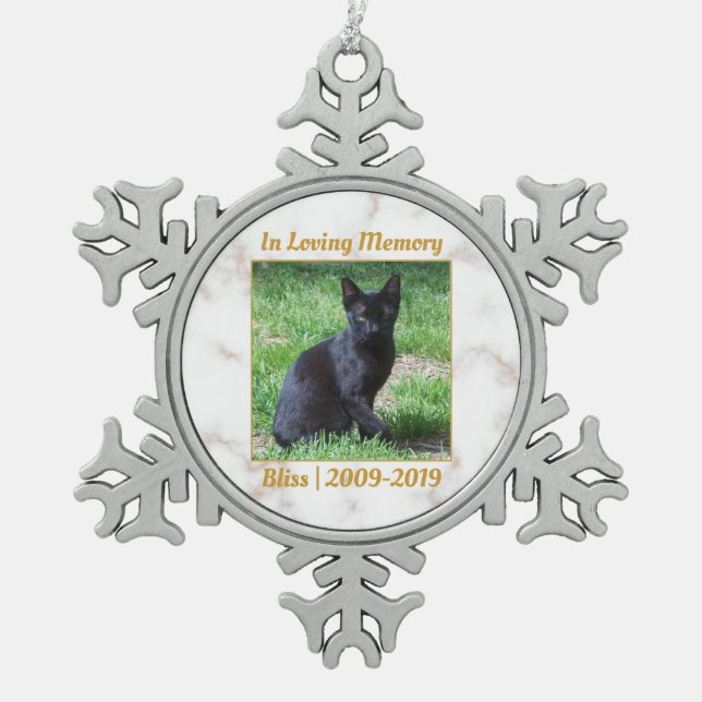 Gedenkstätte für weißes und goldenes Marmor Schneeflocken Zinn-Ornament (Vorderseite)