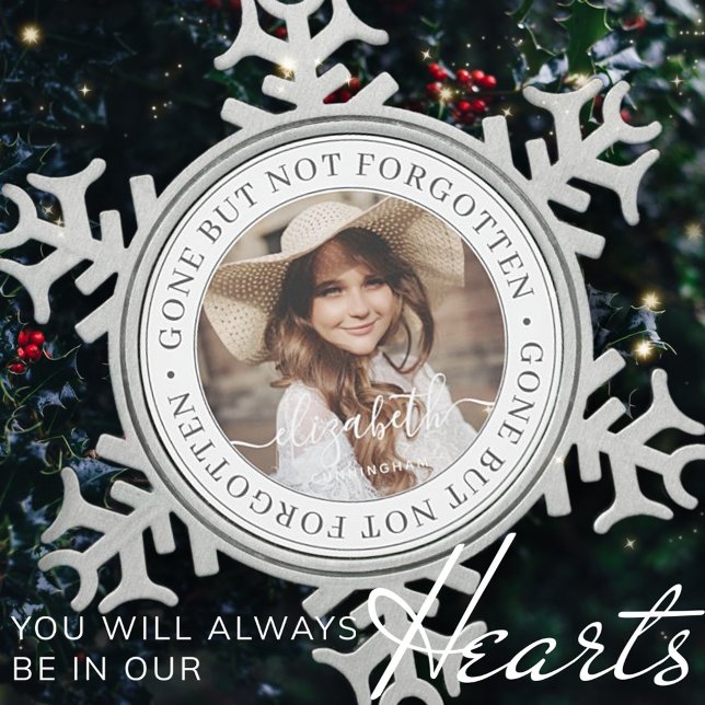 Gedenkstein, aber nicht vergessen Elegantes Chic F Schneeflocken Zinn-Ornament (Von Creator hochgeladen)