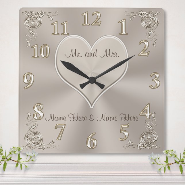 Geeignet Mr. und Mrs. Gifts Champagner Uhr (Personalized Bridal shower gifts. Heart gift, Taupe Wall Clock. Personalized wall clock wedding gift)