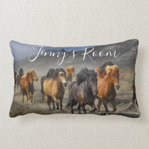 Geeigneter Name Wild Pferde Pillow Lendenkissen