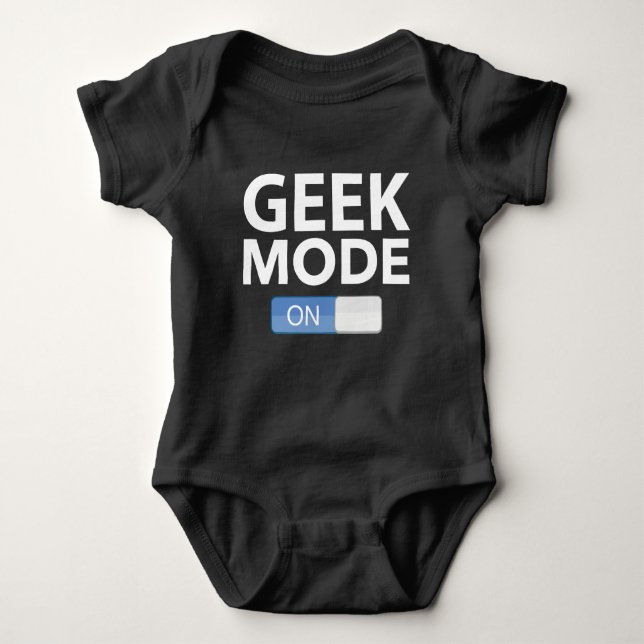 Geek-Modus eingeschaltet Baby Strampler (Vorderseite)