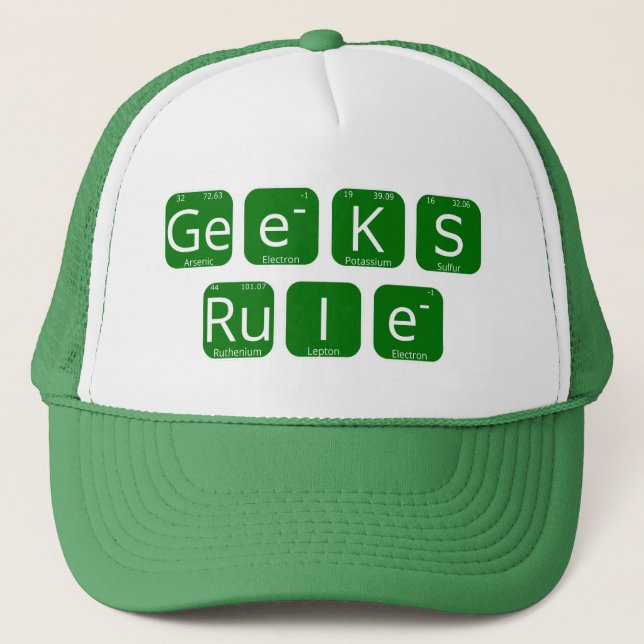 Geeks Rule Periodic Table Slogan Truckerkappe (Vorderseite)