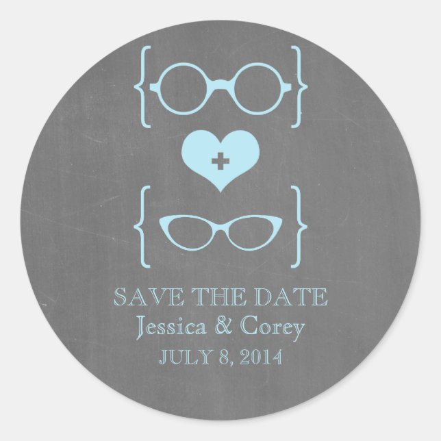 Geeky Glasses Chalkboard Save the Date Stickers (Vorderseite)