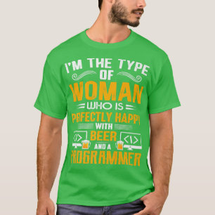 Geeky IT Computer Nerd Happy Coder Frau T-Shirt