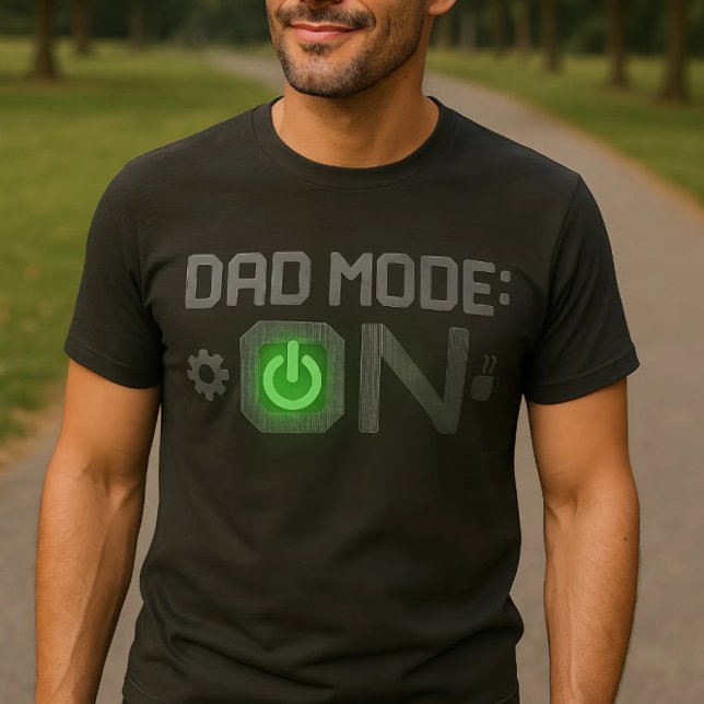 Geeky Vatertag Technischer T - Shirt (Von Creator hochgeladen)