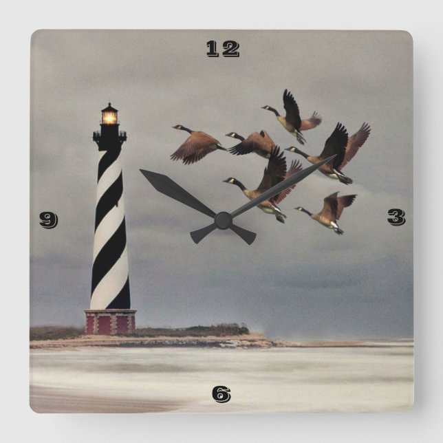 GEESE BEI CAPE HATTERAS LIGHTHOUSE QUADRATISCHE WANDUHR (Vorderseite)