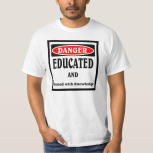 GEFAHR , Gebildet T-Shirt