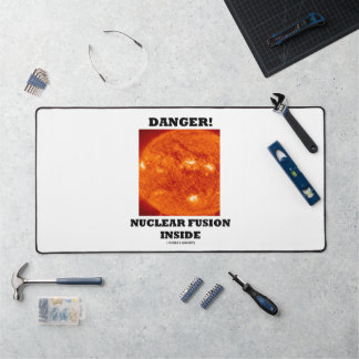 Gefahr! Nukleare Fusion in der Oberfläche der Sonn Schreibtischunterlage
