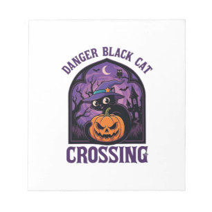 Gefahr Schwarze Katze überquert Halloween Kürbis H Notizblock
