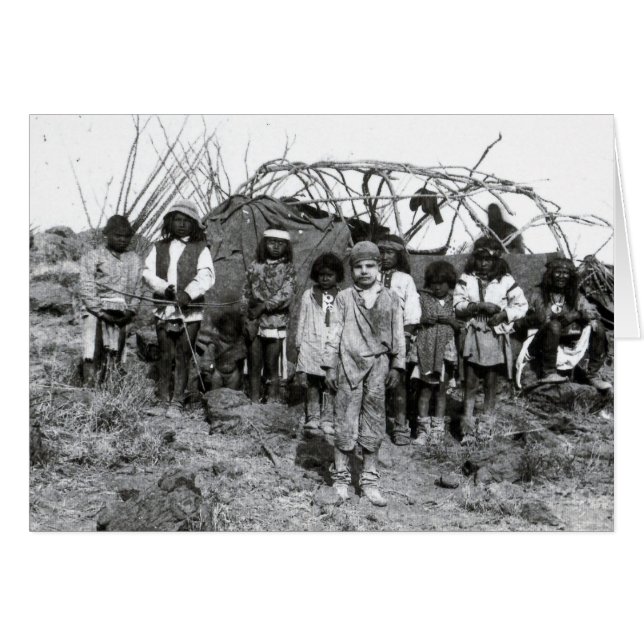 Gefangener Weißer Junge (Vorderseite (Horizontal))