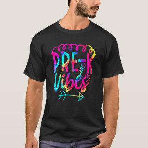 Gefärbte Krawatte Lehrer Student Pre K vibes zurüc T-Shirt