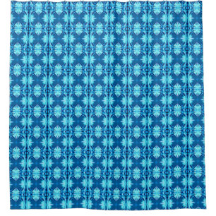 Gefärbte Krawatte Muster in Indigo und Eisblau Duschvorhang