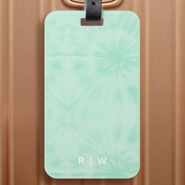 Gefärbte Krawatte | Pastell Minze Green Monogram Gepäckanhänger (Von Creator hochgeladen)