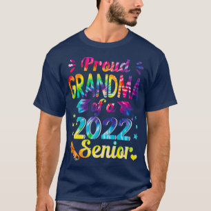 Gefärbte Krawatte Proud Oma einer Klasse von 2022  T-Shirt