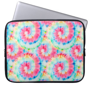 gefärbte Krawatte Spiral. Schöne Wasserfarbe Kunst Laptopschutzhülle