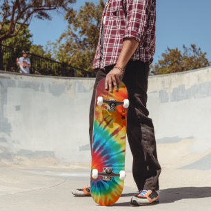 Gefärbte Krawatte Swirl Monogramm Skateboard