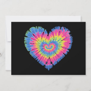 Gefärbte Krawatte Valentines farbenfroher Herztag Feiertagskarte