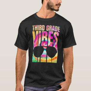 Gefärbte Krawatte zurück zur Schule 3. Klasse Vibe T-Shirt