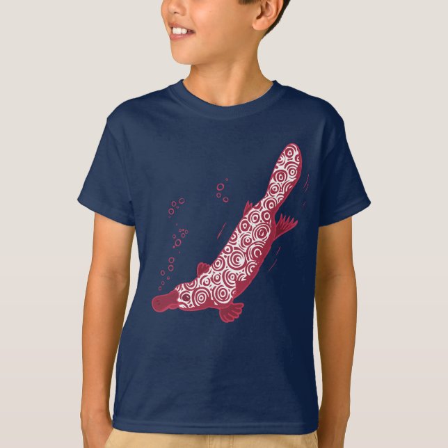 Gefärbtes Platypus reiches Rot scherzt T - Shirt (Vorderseite)
