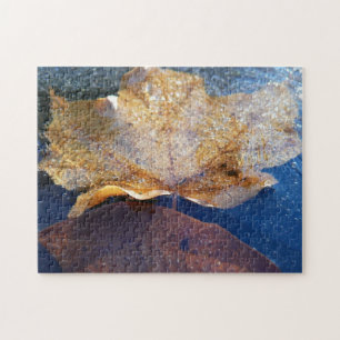 Gefrorenes gelbes Ahornblatt Herbst Natur Puzzle