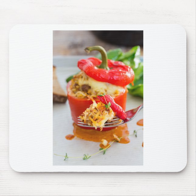 Gefüllte Paprika mit Hackfleischsauce und Käse Mousepad (Vorne)