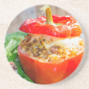 Gefüllte Paprika mit Hackfleischsauce und Käse Untersetzer
