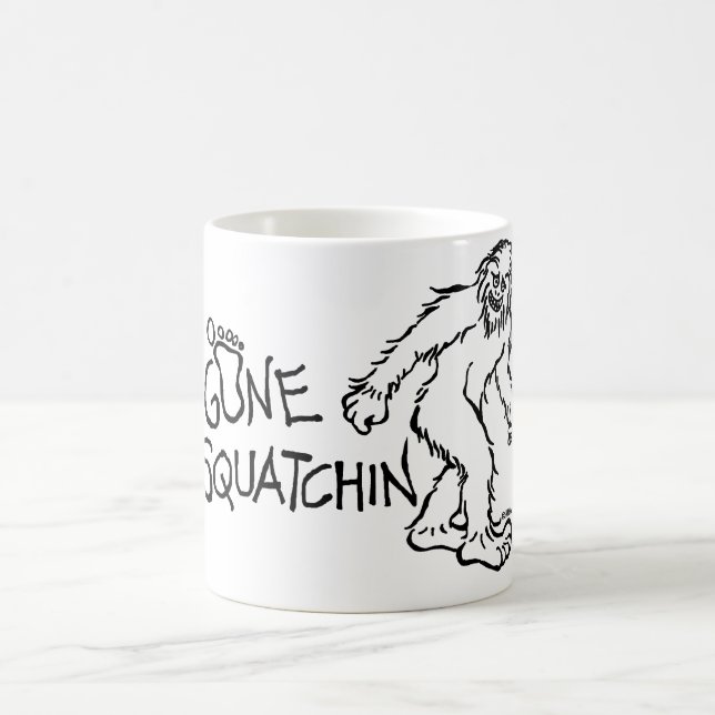 Gegangenes Squatchin Tasse (Mittel)