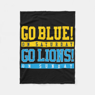 Geh blau! Geh samstags Löwen! Am Sonntag Fußball Fleecedecke