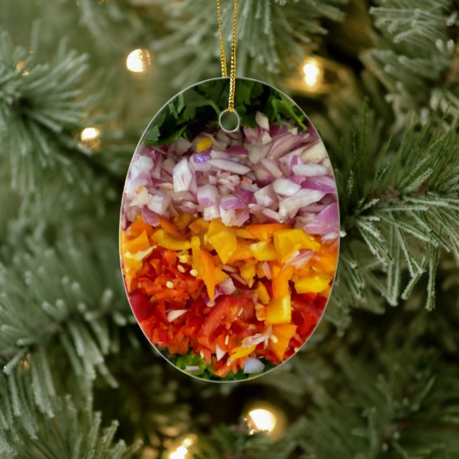 Gehackte Paprika, Koriander, Zwiebeln   Keramik Ornament (Baum)