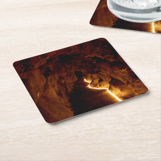 geheimer Tunnel Rechteckiger Pappuntersetzer (angewinkelt)