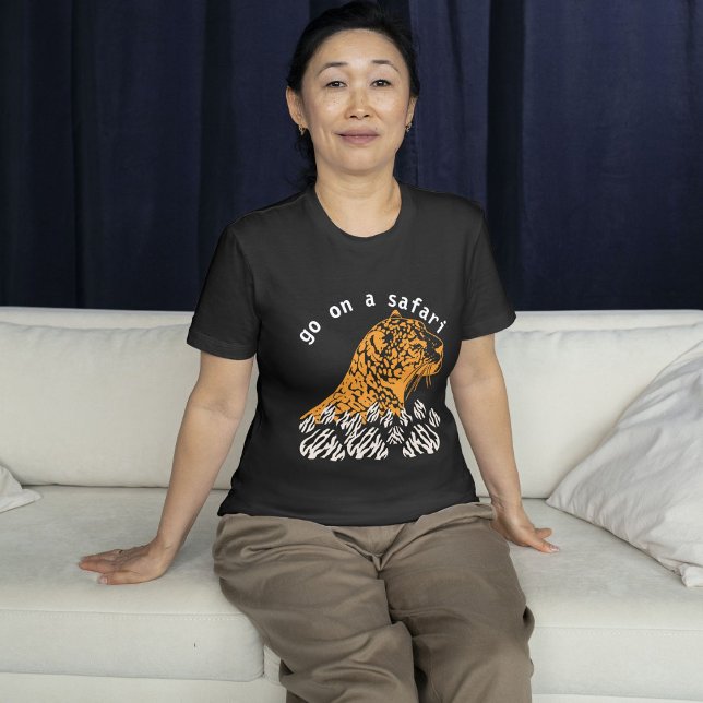 Gehen Sie auf einen Safari-T - Shirt (Von Creator hochgeladen)