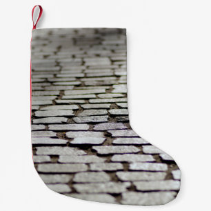 Gehsteig zu Pflastersteinen Kleiner Weihnachtsstrumpf