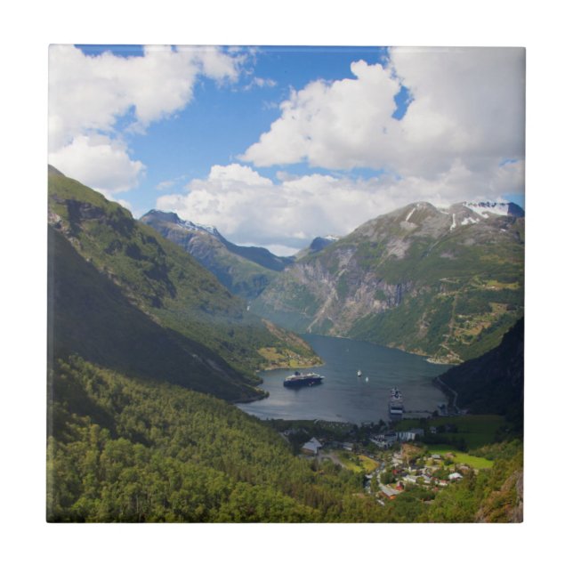 Geiranger Fjord Landschaft, Norwegen Fliese (Vorderseite)