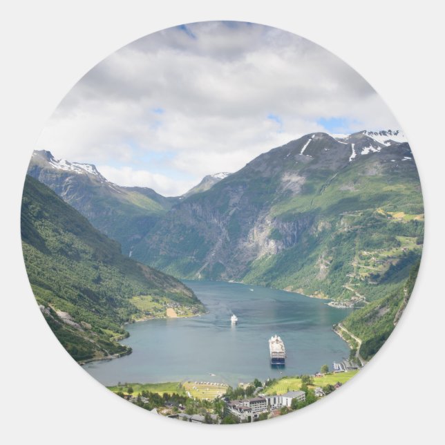 Geirangerfjord-Ansicht in Norwegen Rundaufkleber Runder Aufkleber (Vorderseite)