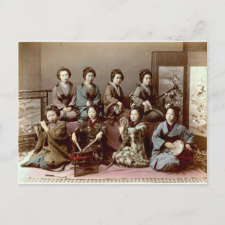 Geisha Girls Playing Instruments - Kusakabe Kimbei Postkarte