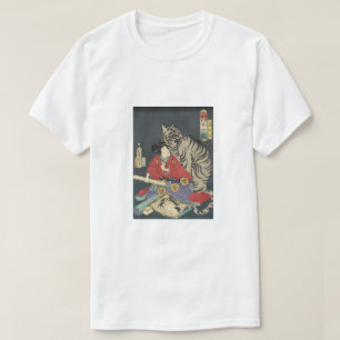 Geisha mit ihrem weißen Tiger T-Shirt