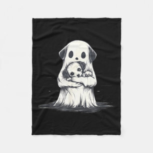 Geist hält lustiges Halloween-Kostüm mit Welpen Fleecedecke