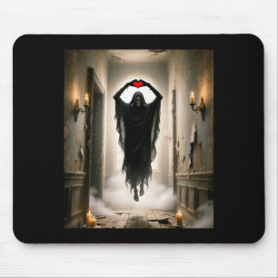 Geister rotes Herz Hände gruseliges Gesicht Hallow Mousepad