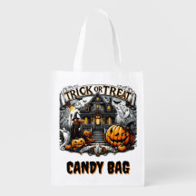 Geister und Kürbis zu Halloween-Abend