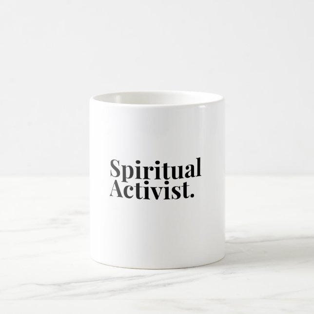 Geistige Aktivisten-Tasse Tasse (Mittel)