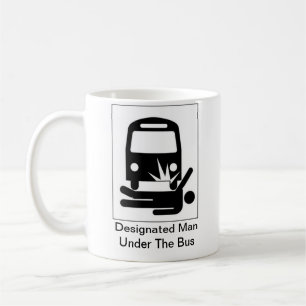 Gekennzeichneter Mann unter der Bus-Tasse Tasse