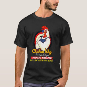 Gekochte Hühnerhühner, gegarter Hund und Bolog T-Shirt