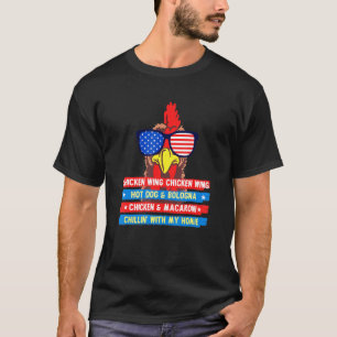 Gekochter Hühnerflügel Hühnerflügel Hot Dog und Bo T-Shirt
