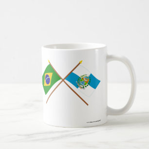 Gekreuzte Flaggen von Brasilien und von Rio de Tasse