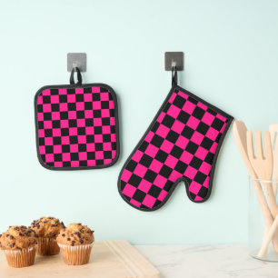 Gekreuzte Quadrate mit rosa, geometrischem Retro Ofenhandschuh & Topflappen-Set
