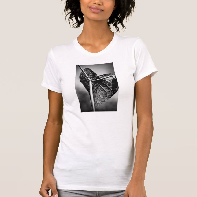 gekreuztes Herz T-Shirt (Vorderseite)