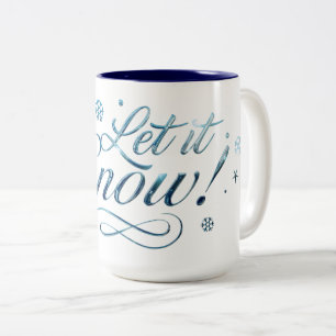 Gelassen ihm schneien zweifarbige tasse