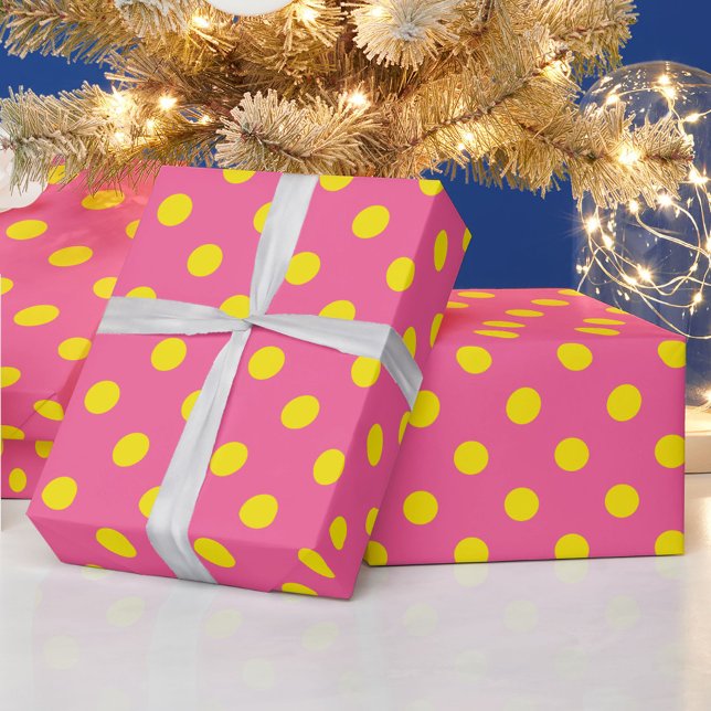 Gelb auf rosa Polka Dots Design Geschenkpapier (Von Creator hochgeladen)