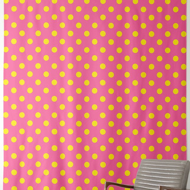 Gelb auf rosa Polka Dots Design Stoff (Von Creator hochgeladen)
