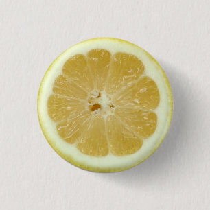 Gelb geschnittene Zitrone Makro-Foto-Button Button